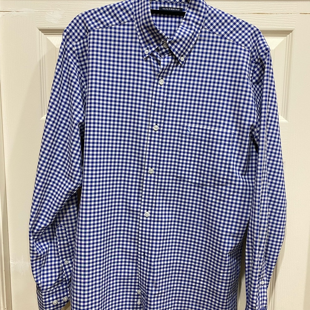 Large Blue checkered Tailorbryd dress shirt